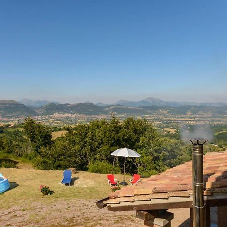 La Casa Di Claudia Villa Gubbio Eksteriør bilde