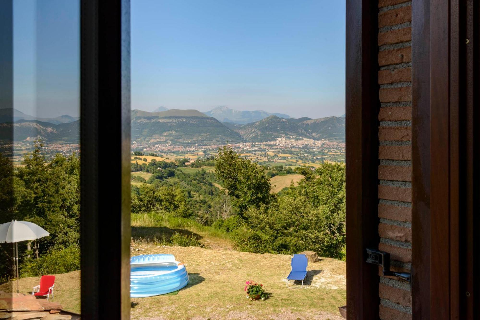 La Casa Di Claudia Villa Gubbio Eksteriør bilde